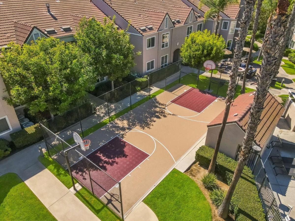 Sonesta Es Suites Huntington Beach Фаунтън Вали Екстериор снимка